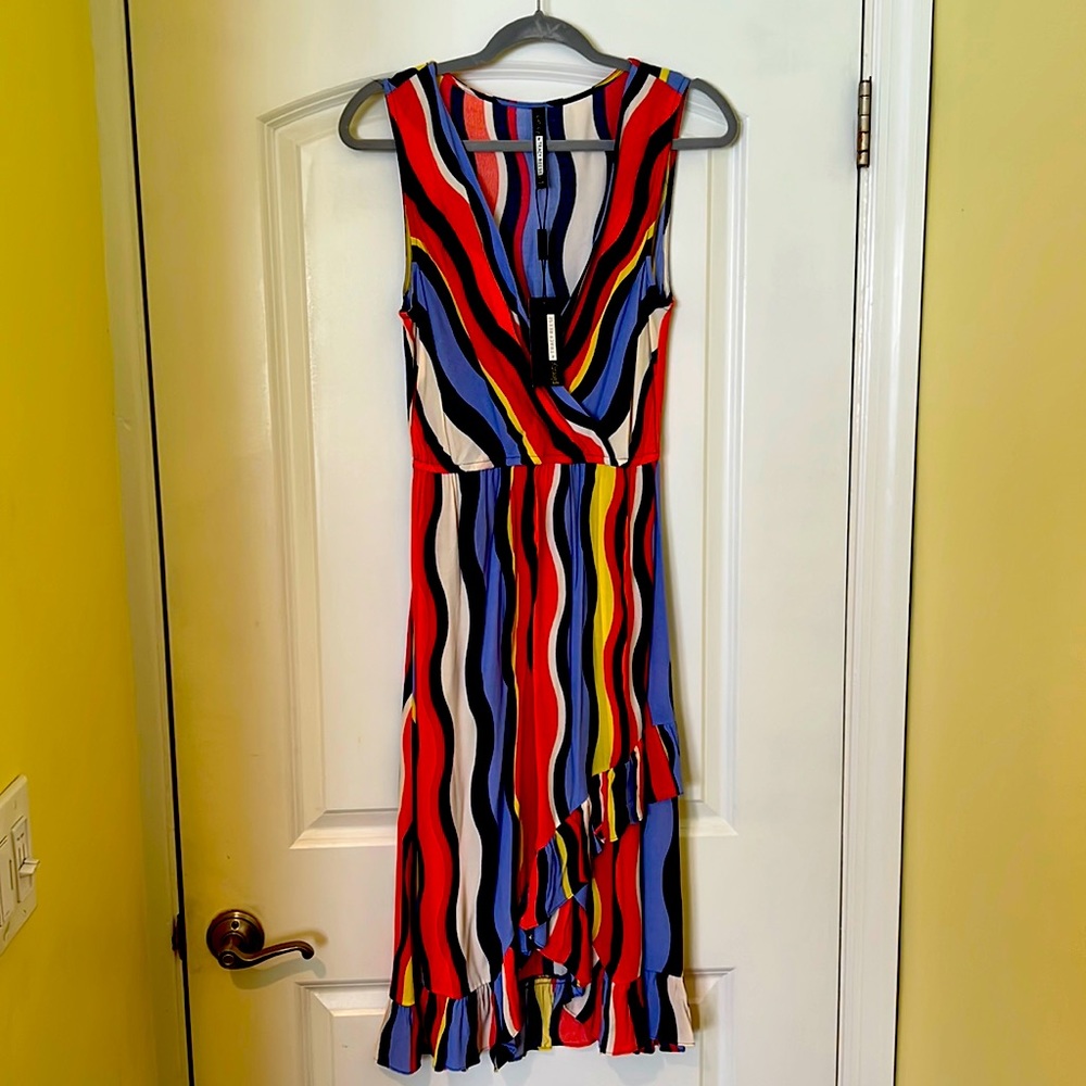 Plenty by Tracy Reese BNWT, Size SMALL maxi/cocktail dress. BEAUTIFUL colors!